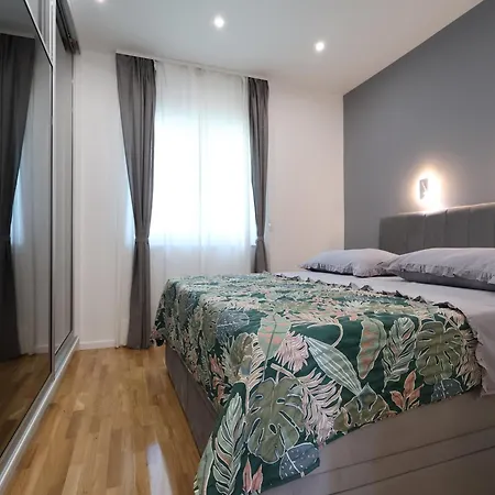 Airport Split Kaštel Štafilić